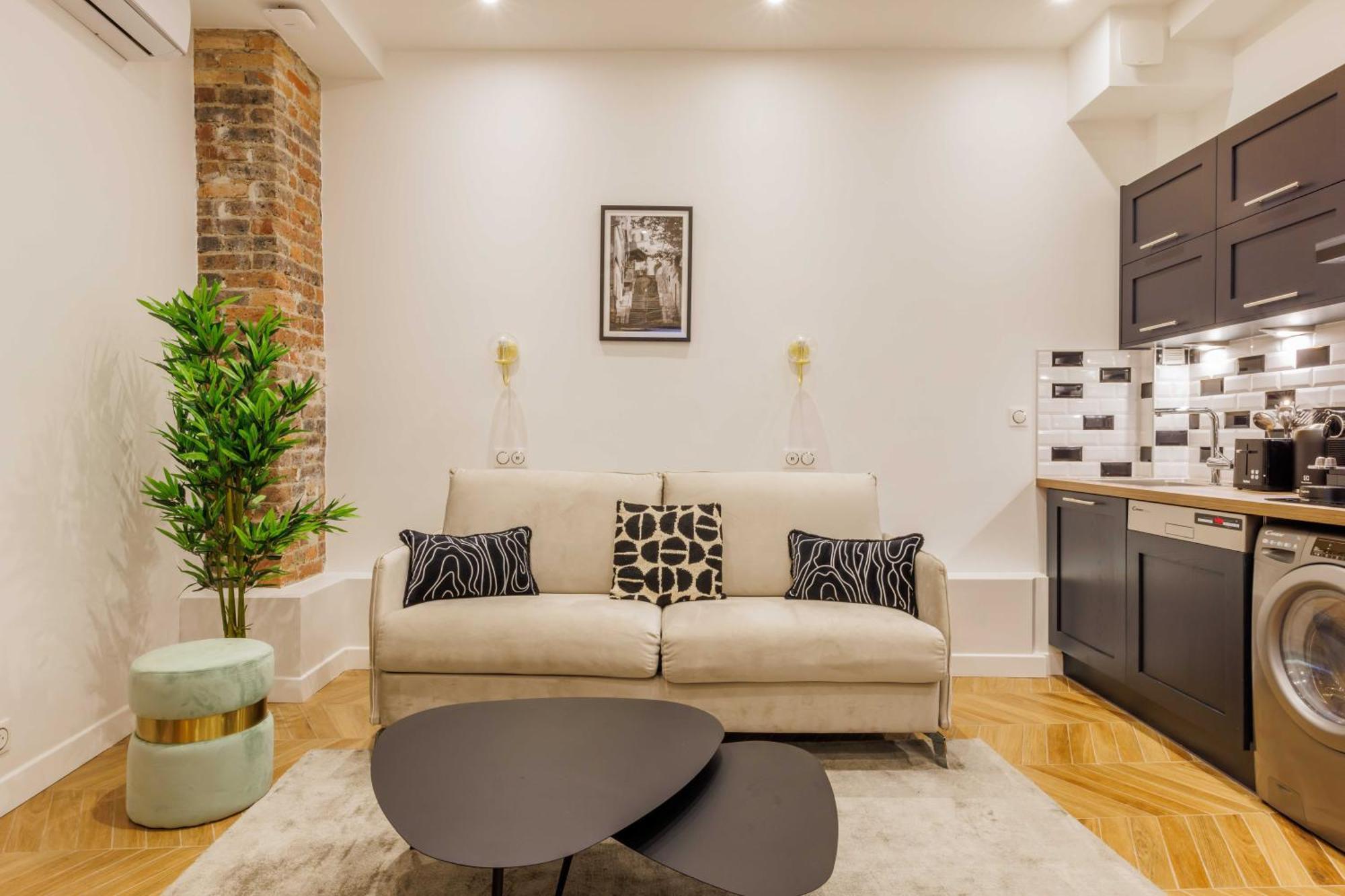Charmant Appartement 2Br-6P - Gare De L'Est パリ エクステリア 写真