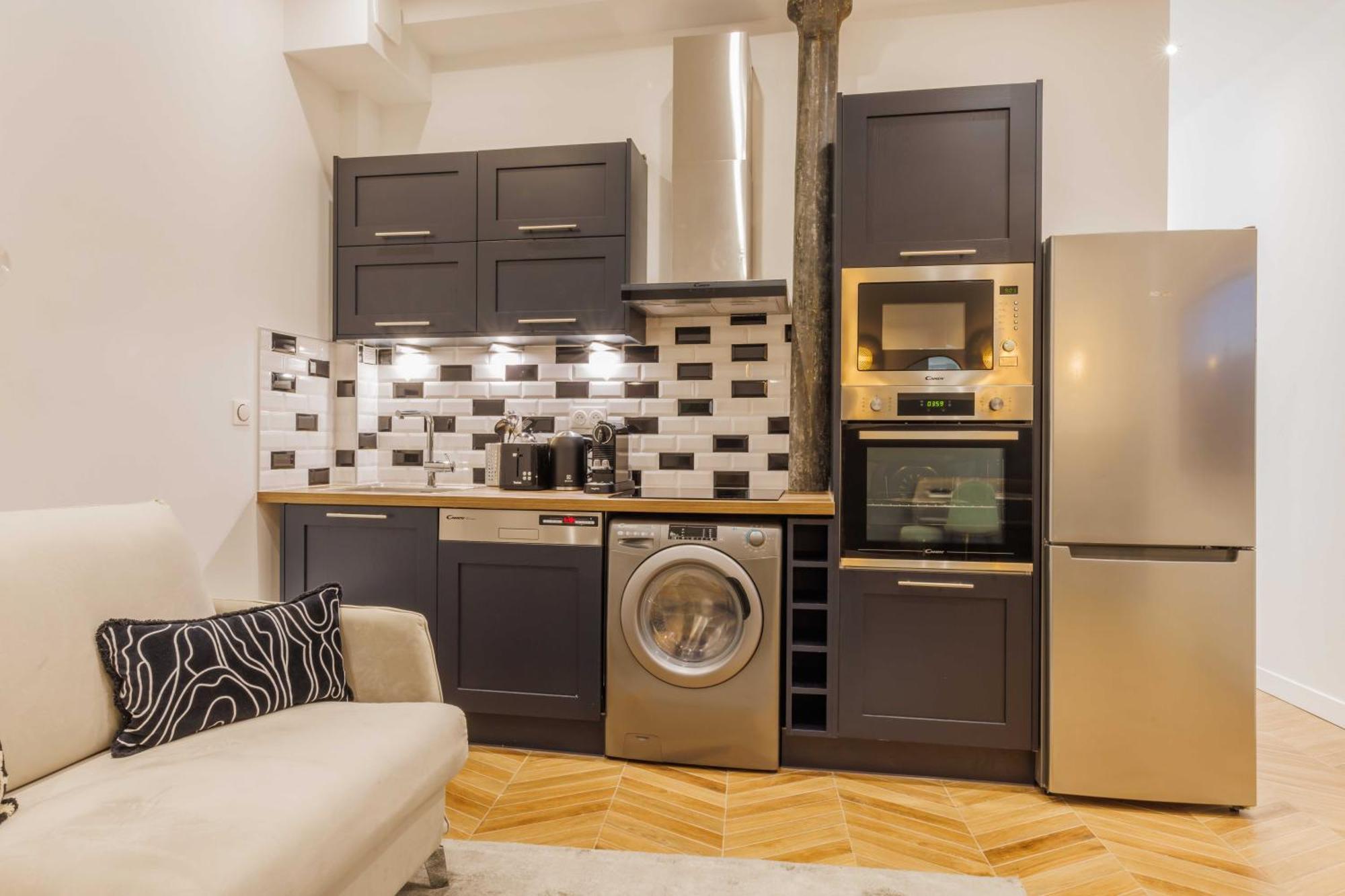 Charmant Appartement 2Br-6P - Gare De L'Est パリ エクステリア 写真