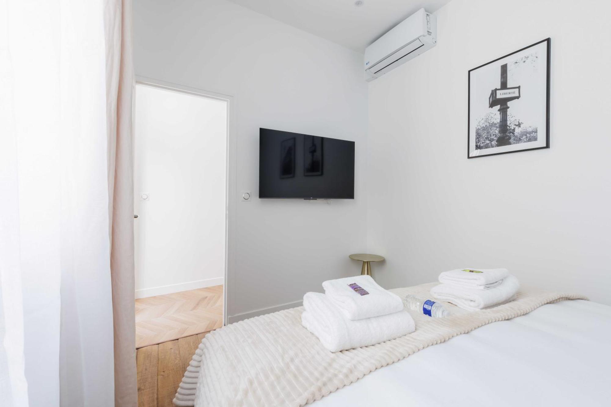 Charmant Appartement 2Br-6P - Gare De L'Est パリ エクステリア 写真